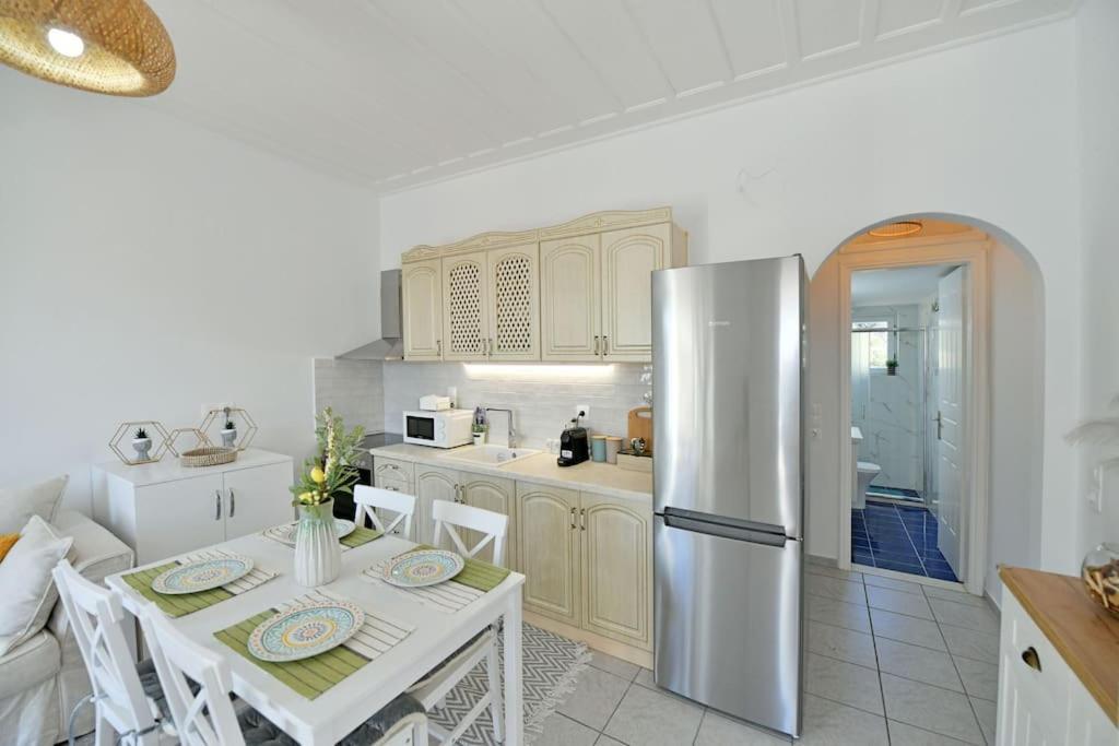 Olivo II Luxury Apartment Гідра Екстер'єр фото